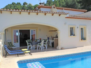 Encantadora villa en Moraira con piscina privada y aire acondicionado, cerca de la playa - HISP-216-216